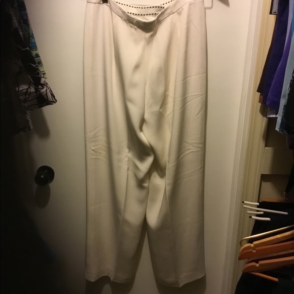 Armani Collezioni White Italy Pants - Picture 9 of 11